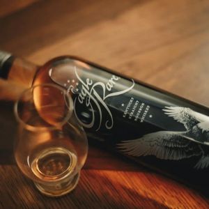 Whiskey Eagle Rare 10 anos 750 ml - Bourbon